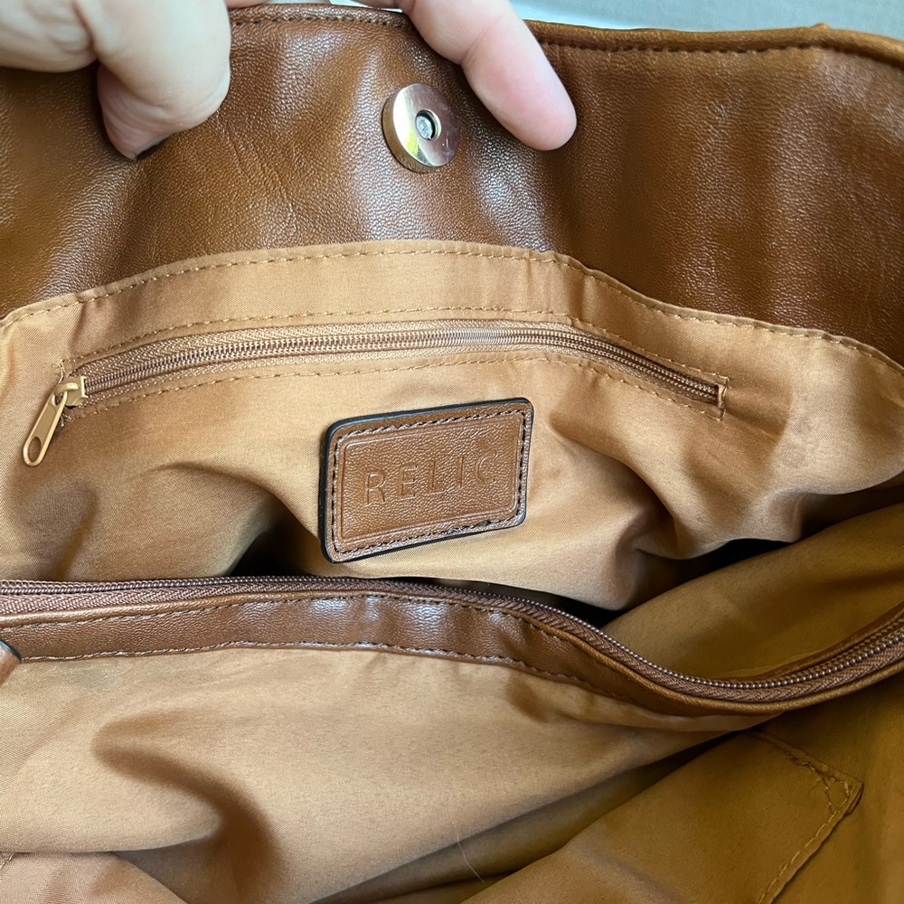 Fossil Relic brown shoulder bag - Picture 8 of 13